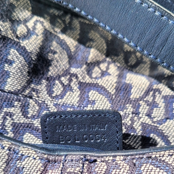 💎DIOR BLUE TROTTER CHARM POCHETTE💎 - Picture 10 of 10